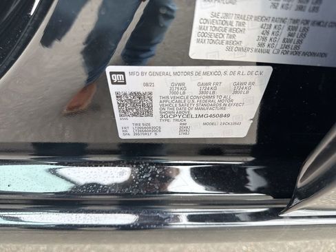 Used 2021 Chevrolet Silverado 1500 Custom Trail Boss w/ Midnight Edition image 35