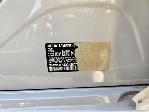 Used 2022 BMW 330i xDrive Sedan w/ Premium Package 2 image 26