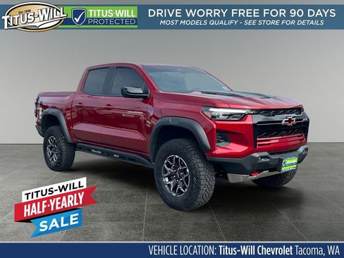 Used 2025 Chevrolet Colorado ZR2 w/ Technology Package AWD/4WD image 1