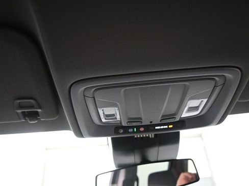 Used 2023 Chevrolet Silverado 1500 RST image 12