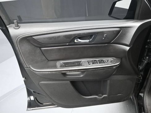 Used 2016 GMC Acadia SLT w/ Open Road Package FWD image 5