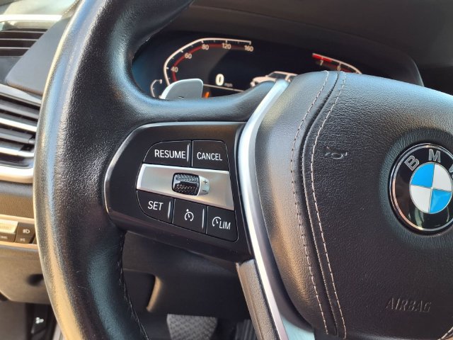 Used 2020 BMW X5 sDrive40i w/ Convenience Package RWD image 26