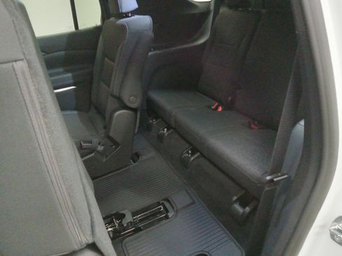 New 2026 Chevrolet Traverse LT w/ Driver Confidence Package image 20