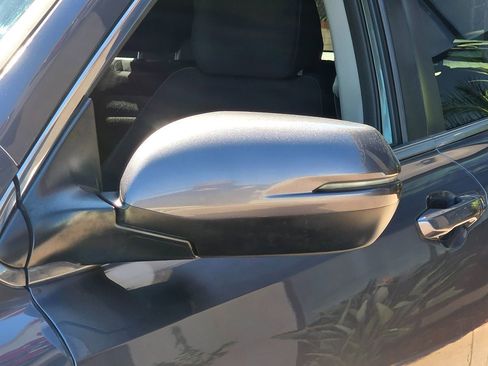 Used 2018 Honda CR-V EX image 10