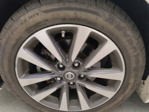 Used 2016 Nissan Altima 2.5 SL w/ 2.5 Technology Package FWD image 31
