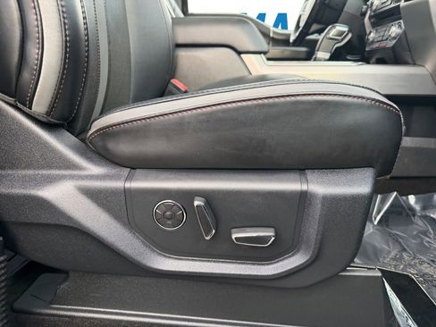 Used 2018 Ford F150 Platinum image 22
