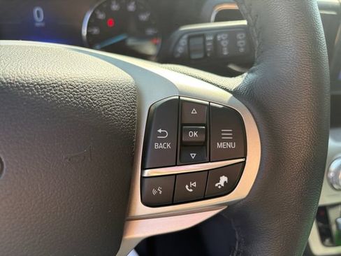 Used 2021 Ford Explorer XLT w/ Equipment Group 202A AWD/4WD image 24