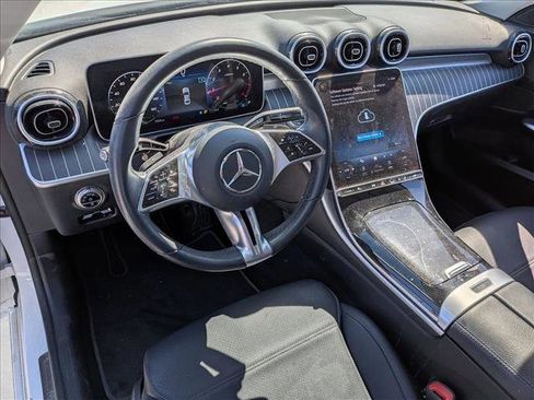 Used 2023 Mercedes-Benz C 300 Sedan image 9