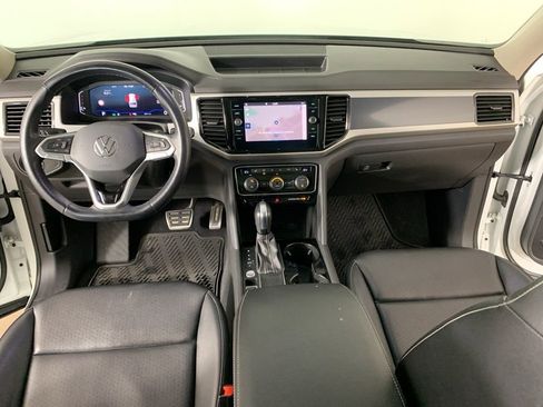 Used 2021 Volkswagen Atlas SEL R-Line image 35