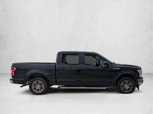 Used 2018 Ford F150 Lariat w/ Trailer Tow Package image 4