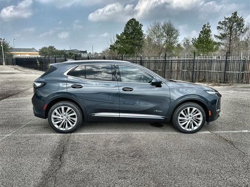 New 2026 Buick Envision Avenir image 10