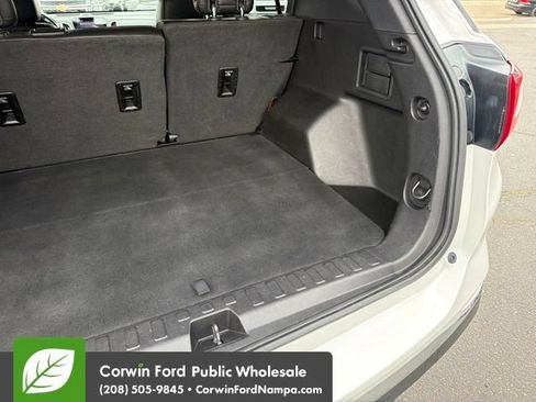 Used 2019 Chevrolet Equinox Premier AWD/4WD image 32