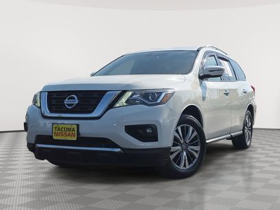 Used 2018 Nissan Pathfinder SV