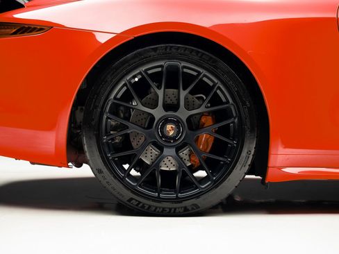 Used 2016 Porsche 911 Carrera GTS w/ GTS Interior Package RWD image 40