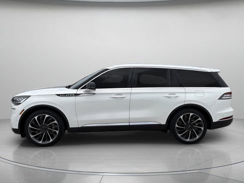Used 2022 Lincoln Aviator Reserve w/ Equipment Group 201A RWD image 5
