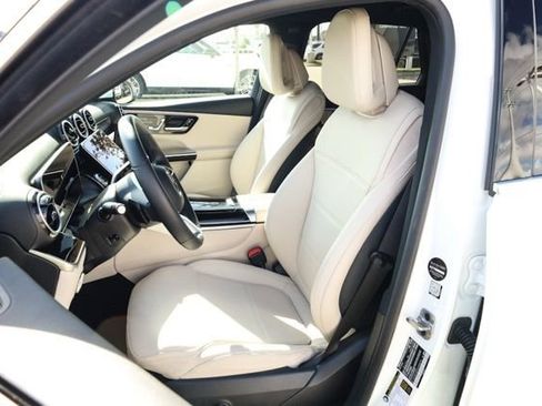 Certified 2025 Mercedes-Benz GLC 300 4MATIC image 22