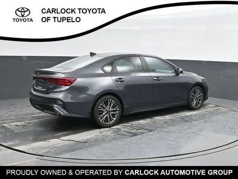 Used 2023 Kia Forte GT-Line w/ GT-Line Premium Package image 3