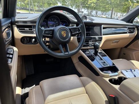 Used 2023 Porsche Macan Turbo AWD/4WD image 16