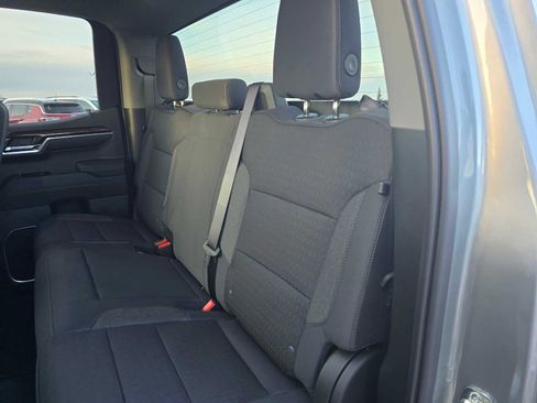 New 2026 GMC Sierra 1500 Elevation image 17