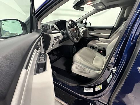 Used 2021 Honda Odyssey EX-L image 19