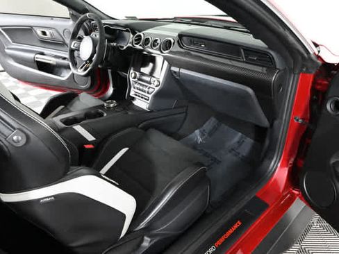 Used 2021 Ford Mustang Shelby GT500 w/ Technology Package image 11