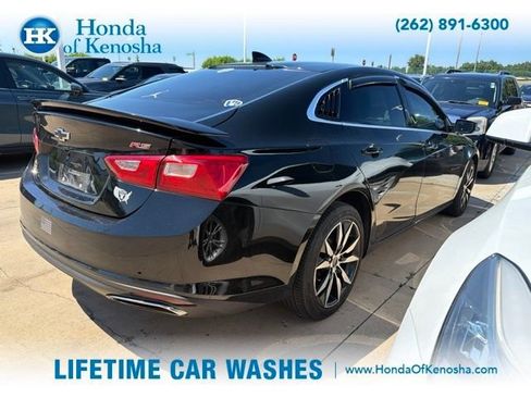 Used 2020 Chevrolet Malibu RS FWD image 2