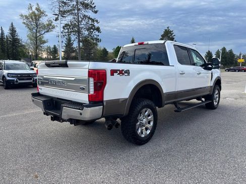 Used 2017 Ford F250 King Ranch w/ King Ranch Ultimate Package AWD/4WD image 3