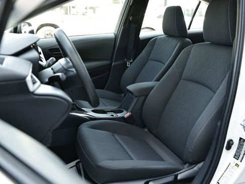 Used 2023 Toyota Corolla LE FWD image 19