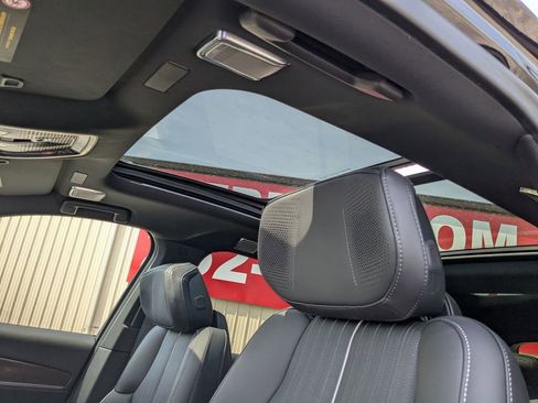 New 2026 Cadillac Vistiq Luxury image 13