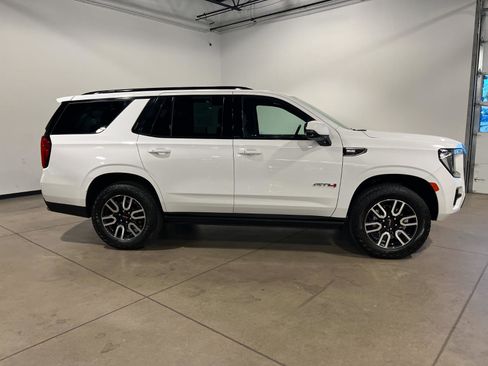 Used 2024 GMC Yukon AT4 w/ AT4 Premium Plus Package AWD/4WD image 2