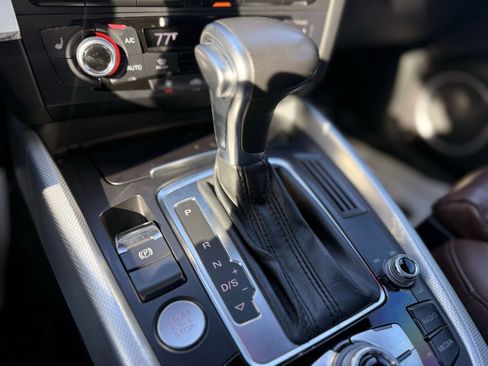 Used 2017 Audi Q5 2.0T Premium Plus w/ Technology Package image 27