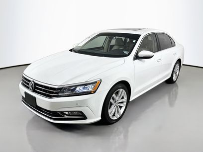 Used 2018 Volkswagen Passat 2.0T SE