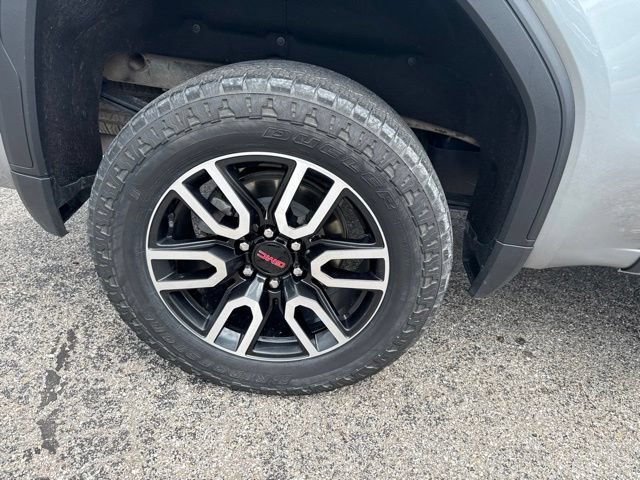 Certified 2024 GMC Sierra 1500 AT4 w/ Technology Package AWD/4WD image 6