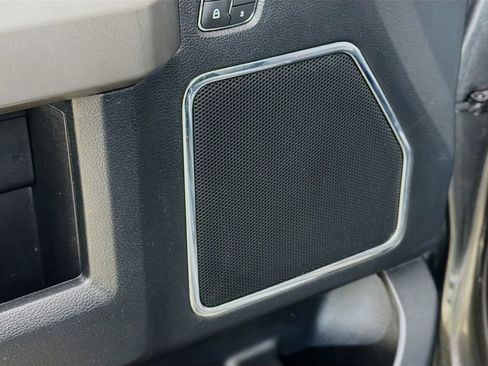 Used 2020 Ford F150 Platinum w/ Equipment Group 701A Luxury image 41