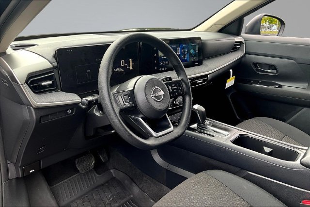 Used 2026 Nissan Kicks S FWD image 16