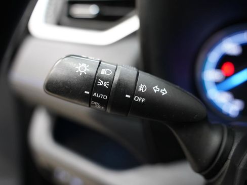 Used 2020 Toyota RAV4 XSE image 14