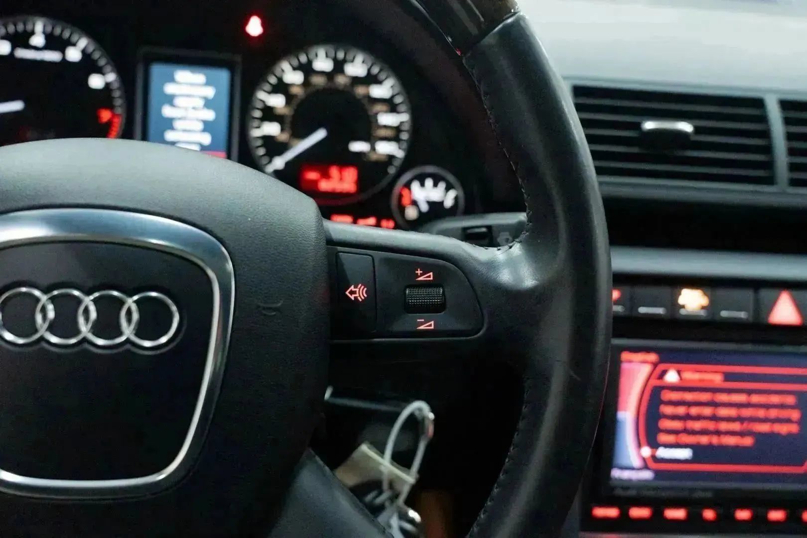 Used 2007 Audi S4 Sedan AWD/4WD image 36