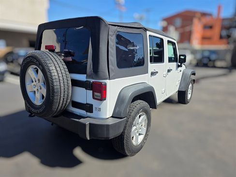 Used 2018 Jeep Wrangler Unlimited Sport S image 24
