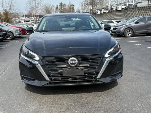 Used 2025 Nissan Altima 2.5 SL image 3