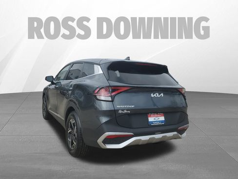 Used 2024 Kia Sportage LX image 6