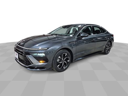 Used 2025 Hyundai Sonata SEL image 5