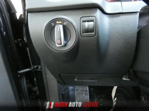 Used 2017 Volkswagen Tiguan S AWD/4WD image 67