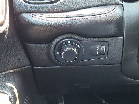 Used 2023 Dodge Durango GT AWD/4WD image 27