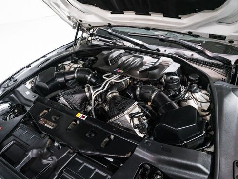 Used 2013 BMW M6 Convertible RWD image 35