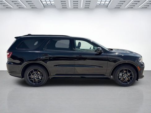 New 2026 Dodge Durango GT w/ Blacktop Package AWD/4WD image 2
