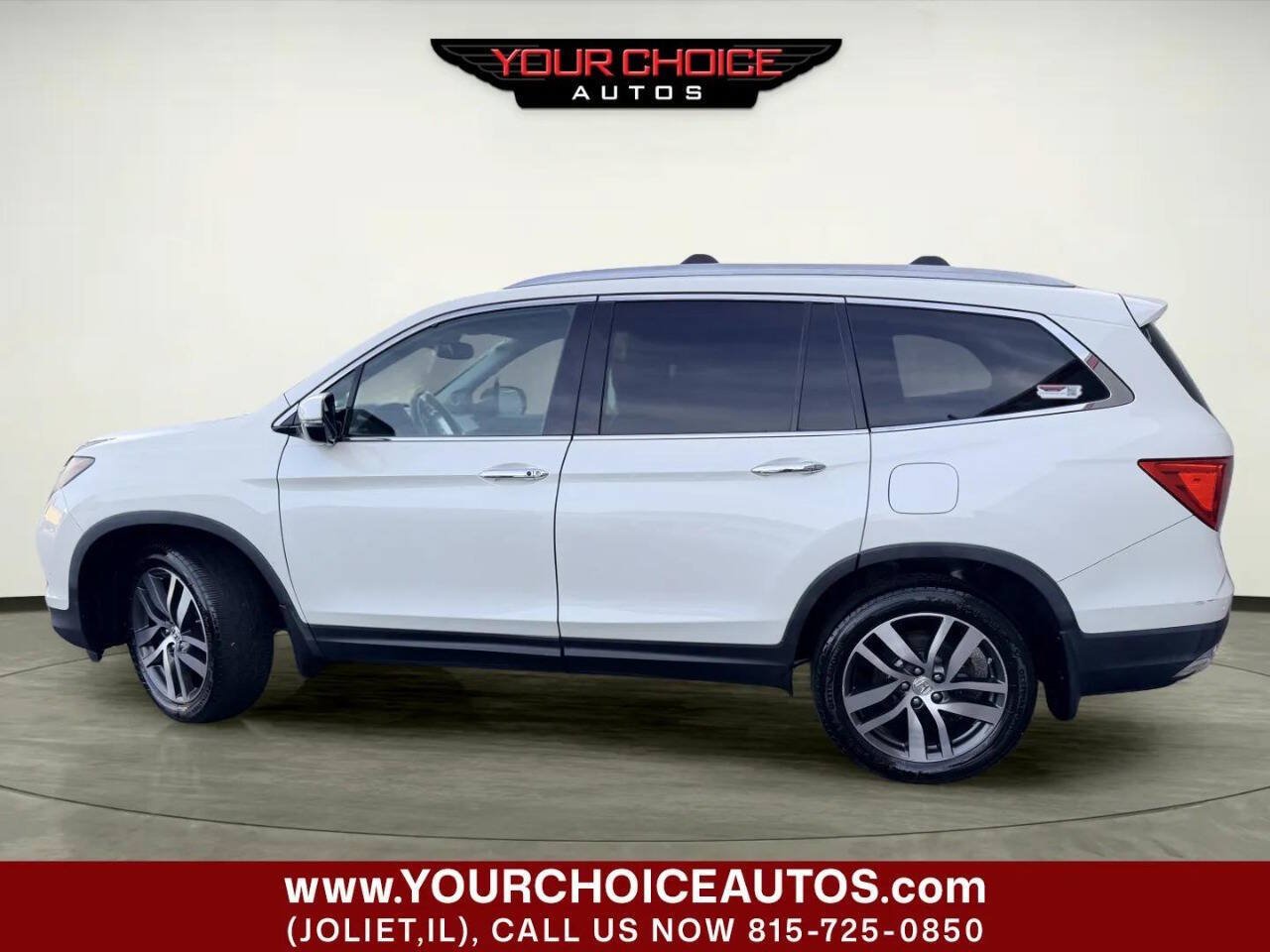 Used 2016 Honda Pilot Elite image 2