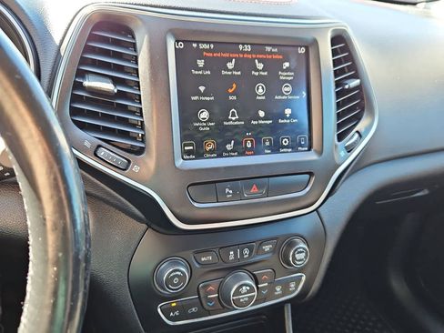 Used 2020 Jeep Cherokee Trailhawk w/ Comfort/Convenience Group AWD/4WD image 27