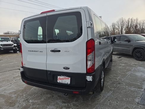 Used 2023 Ford Transit 350 XLT image 10