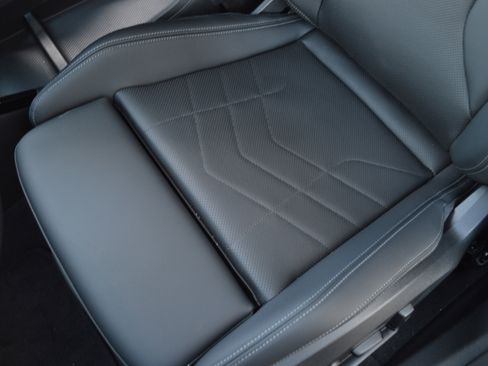 Used 2026 BMW X2 xDrive28i w/ Technology Package image 27