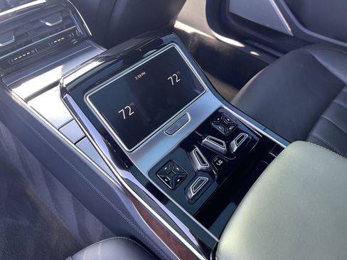 Used 2019 Audi A8 L 3.0T image 17